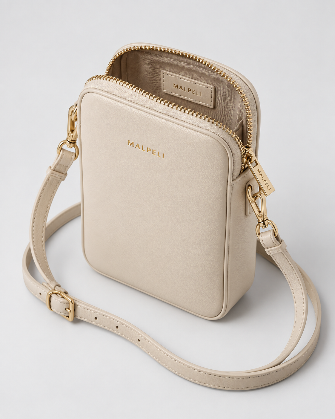 Noir Bags: Aster Camera Crossbody — Card Pocket, Minimal Branding